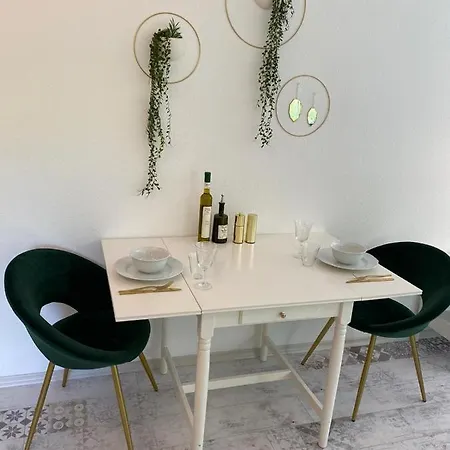Park Cafe Am Kurpark * Бернкастель-Кюс