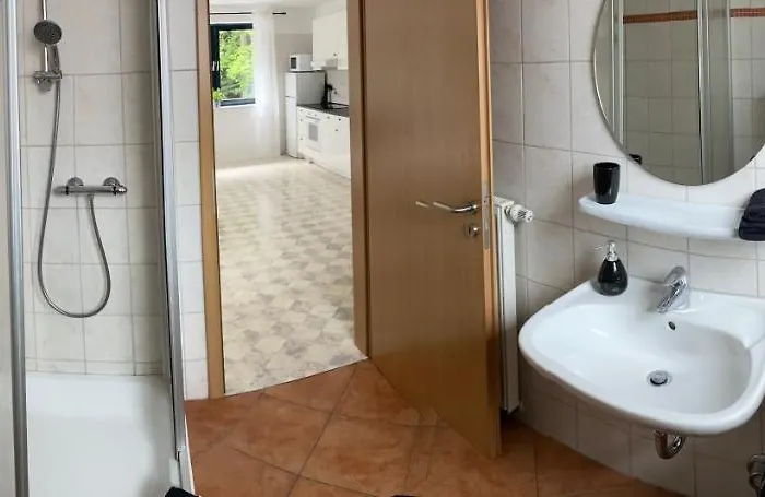 Park Cafe Am Kurpark 베른카슈텔쿠에스