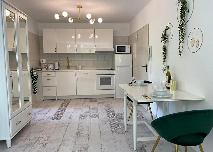 Park Café Am Kurpark Apartment Bernkastel-Kues