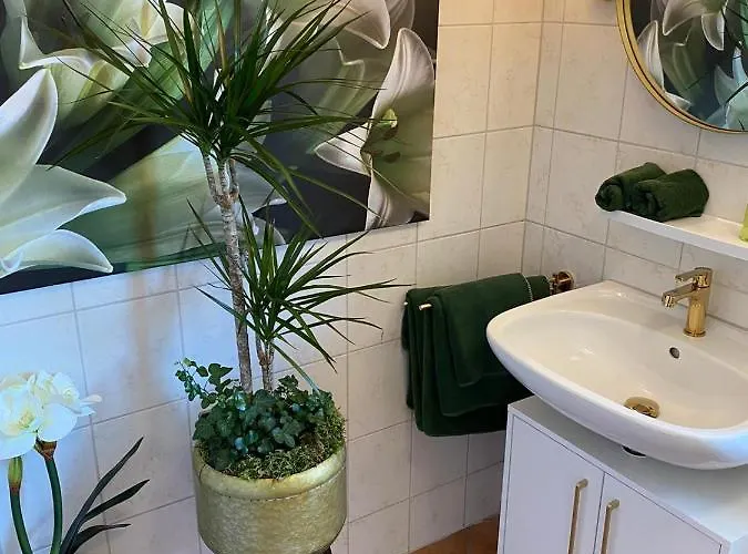 Park Cafe Am Kurpark 아파트 베른카슈텔쿠에스