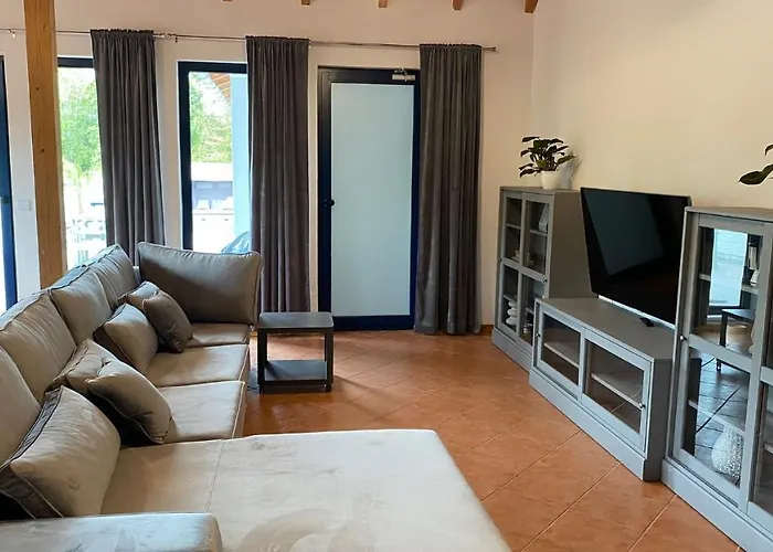 Apartment Park Café Am Kurpark Bernkastel-Kues